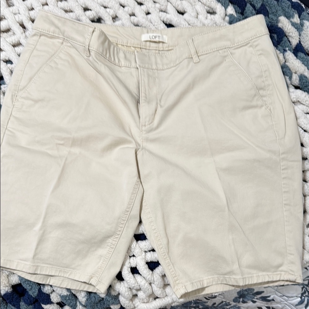LOFT Cream Flat Front Shorts